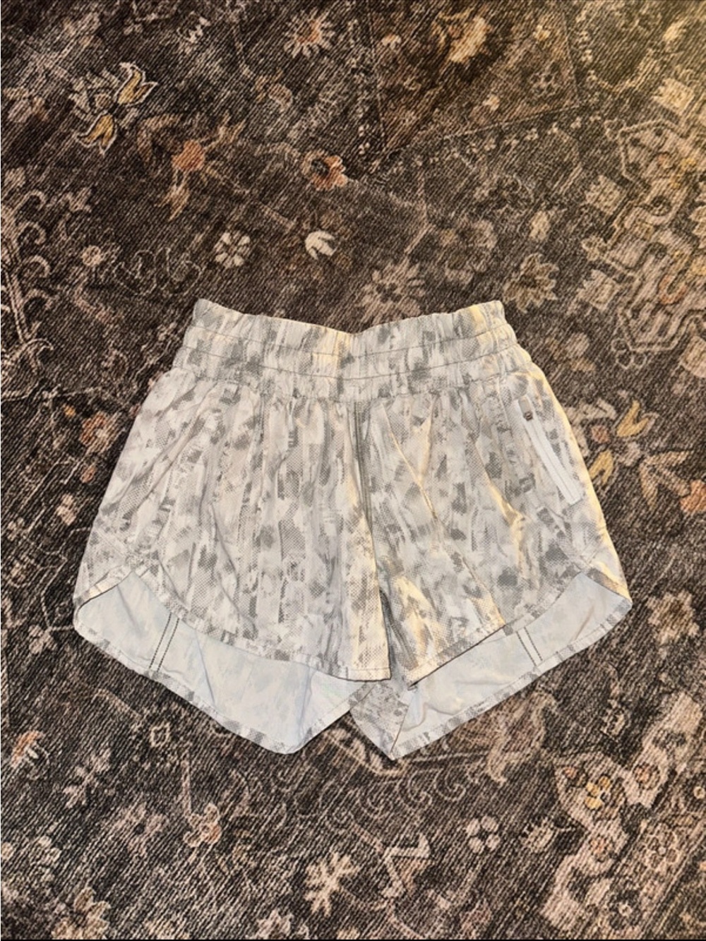 lululemon athletica Light Gray Printed Women's Athletic Shorts